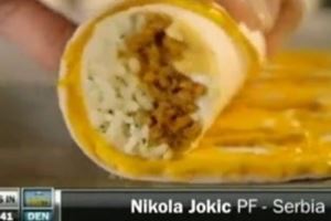 约基奇谈当年选秀被选中时画面被广告掩盖:他们不相信这个胖男孩 约基奇谈当年选秀被选中时画面被广告掩盖:他们不相信这个胖男孩