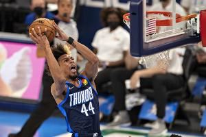 NBA生涯场均2分1.1板!Scotto:灰熊与小查理-布朗达成了签约协议 NBA生涯场均2分1.1板!Scotto:灰熊与小查理-布朗达成了签约协议