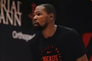 挥洒汗水~火箭三大新援杜兰特、芬尼-史密斯和奥科吉都练起来了 挥洒汗水~火箭三大新援杜兰特、芬尼-史密斯和奥科吉都练起来了