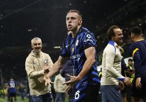 莫雷托:国米推进弗拉泰西和奥古斯托的续约,希望11月到12月敲定 莫雷托:国米推进弗拉泰西和奥古斯托的续约,希望11月到12月敲定