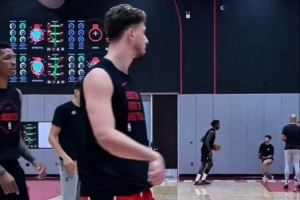 备战新赛季!火箭官方晒视频:申京回来了 和小贾一起训练 备战新赛季!火箭官方晒视频:申京回来了 和小贾一起训练