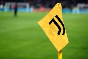 意媒:尤文24-25赛季亏损5810万欧,将增资1.1亿欧发债券1.5亿欧 意媒:尤文24-25赛季亏损5810万欧,将增资1.1亿欧发债券1.5亿欧