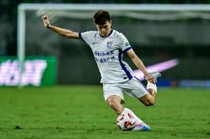 对抗激烈!天津津门虎vs河南全场共有7人染黄 对抗激烈!天津津门虎vs河南全场共有7人染黄