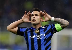 超越马佐拉!劳塔罗在意甲已打进117球,跻身队史前5 超越马佐拉!劳塔罗在意甲已打进117球,跻身队史前5