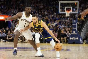 大将军:锡安比同龄时的库里更好 唯一限制前者的就是体重 大将军:锡安比同龄时的库里更好 唯一限制前者的就是体重