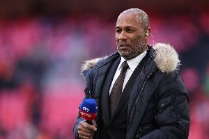 莱斯·费迪南德:纽卡如果拿分,赛后他们会觉得自己像个‘强盗’ 莱斯·费迪南德:纽卡如果拿分,赛后他们会觉得自己像个‘强盗’