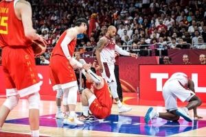 一个词形容国家队生涯 王哲林:遗憾 19年有很好的机会没有把握住 一个词形容国家队生涯 王哲林:遗憾 19年有很好的机会没有把握住