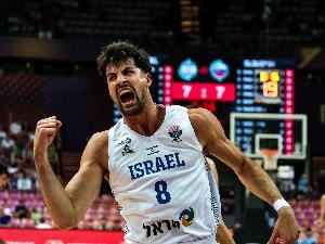 阿夫迪亚:欧锦赛经历很多高压时刻 新赛季目标帮助大家达到最佳 阿夫迪亚:欧锦赛经历很多高压时刻 新赛季目标帮助大家达到最佳