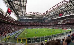 24比20惊险通过!米体:米兰议会批准将圣西罗出售给米兰和国米 24比20惊险通过!米体:米兰议会批准将圣西罗出售给米兰和国米