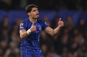 乔-科尔盛赞佩德罗-内托:他是切尔西全场最佳,已成为球迷宠儿 乔-科尔盛赞佩德罗-内托:他是切尔西全场最佳,已成为球迷宠儿