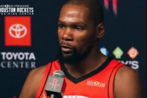 蓄势待发!火箭官推晒第二日训练 KD:不断摸索的过程是最有趣的 蓄势待发!火箭官推晒第二日训练 KD:不断摸索的过程是最有趣的