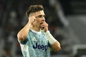 仅两位02年后出生球员连续4赛季在欧冠进球:小孔塞桑、阿德耶米 仅两位02年后出生球员连续4赛季在欧冠进球:小孔塞桑、阿德耶米