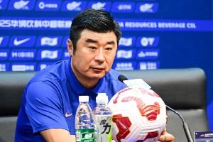 韩鹏:泽卡和高准翼还不能比赛,小将要通过训练状态争取比赛机会 韩鹏:泽卡和高准翼还不能比赛,小将要通过训练状态争取比赛机会