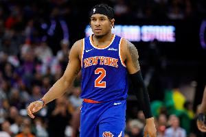 效率挺高!麦克布莱德7中5&三分4中2贡献12分5板2助3断 效率挺高!麦克布莱德7中5&三分4中2贡献12分5板2助3断