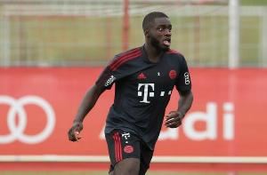 法尔克:利物浦和曼联都有意明夏免签于帕,皇马巴黎也在密切关注 法尔克:利物浦和曼联都有意明夏免签于帕,皇马巴黎也在密切关注