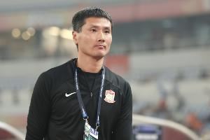 邵佳一:大连英博让我们印象深刻,祝贺我们两队都完成了赛季目标 邵佳一:大连英博让我们印象深刻,祝贺我们两队都完成了赛季目标