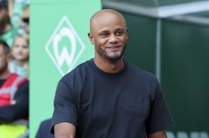 拜仁德甲跨赛季7连胜,上一次更长连胜是弗里克2020年的14连胜 拜仁德甲跨赛季7连胜,上一次更长连胜是弗里克2020年的14连胜