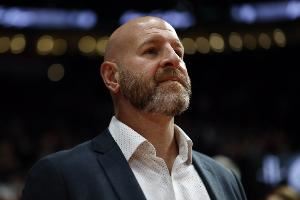 拓记:开拓者将派两个高管参与NBA中国赛 建立关系并接洽商务 拓记:开拓者将派两个高管参与NBA中国赛 建立关系并接洽商务