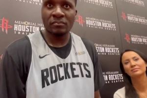 卡佩拉:我很欣赏申京传球能力他能创造空间 期待和他的双塔组合 卡佩拉:我很欣赏申京传球能力他能创造空间 期待和他的双塔组合