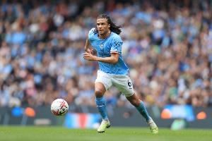 阿克:本赛季很多球队开始高位逼抢,这让我们更难控球 阿克:本赛季很多球队开始高位逼抢,这让我们更难控球