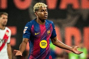 巴萨队医:亚马尔的耻骨恢复至少要三至四周,一周痊愈绝无可能 巴萨队医:亚马尔的耻骨恢复至少要三至四周,一周痊愈绝无可能