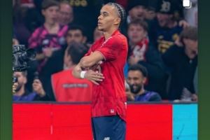 姆巴佩晒弟弟庆祝照:绝平巴黎的剧本太疯狂,我的明星男孩 姆巴佩晒弟弟庆祝照:绝平巴黎的剧本太疯狂,我的明星男孩