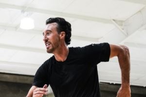 得分能力不错!广州外援卡明斯基15中8&三分10中5砍下22分 得分能力不错!广州外援卡明斯基15中8&三分10中5砍下22分