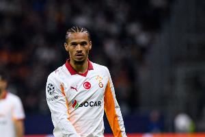 土媒:萨内已经适应加拉塔萨雷,准备在12月举家搬往土耳其 土媒:萨内已经适应加拉塔萨雷,准备在12月举家搬往土耳其