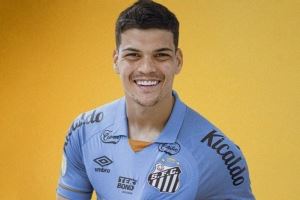 德天空:欧洲球队询问桑托斯门将布拉藏情况,塞萨尔向拜仁推荐他 德天空:欧洲球队询问桑托斯门将布拉藏情况,塞萨尔向拜仁推荐他