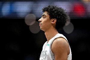 克里斯蒂:夏天苦练了持球&体能储备 我目标成为顶级防守者 克里斯蒂:夏天苦练了持球&体能储备 我目标成为顶级防守者