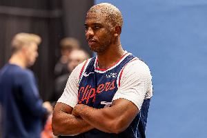 保罗连续18个赛季正负值为正!历史上只有邓肯连续19个赛季比他多 保罗连续18个赛季正负值为正!历史上只有邓肯连续19个赛季比他多