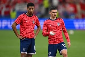 赖斯:我们很想贝林、福登、帕尔默,希望下期国家队他们能回来 赖斯:我们很想贝林、福登、帕尔默,希望下期国家队他们能回来