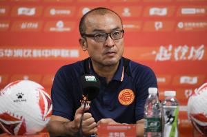 前田浩二:队中有9名恒大足校球员,有中国NO.1俱乐部培养的DNA 前田浩二:队中有9名恒大足校球员,有中国NO.1俱乐部培养的DNA