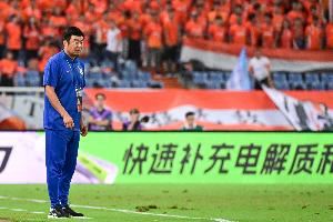 鲁媒:泰山队新帅人选仍然停留在物色阶段 目标将集中在欧洲 鲁媒:泰山队新帅人选仍然停留在物色阶段 目标将集中在欧洲