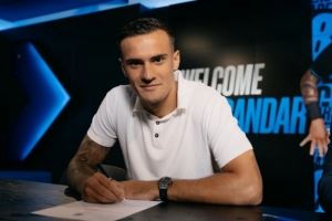 米体:国米明夏可2300万欧回购斯坦科维奇,2027年涨至2500万欧 米体:国米明夏可2300万欧回购斯坦科维奇,2027年涨至2500万欧