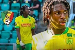 英媒:多家顶级俱乐部关注南特17岁小将塔蒂,含阿森纳、利物浦等 英媒:多家顶级俱乐部关注南特17岁小将塔蒂,含阿森纳、利物浦等