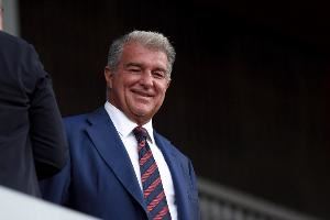 拉波尔塔:作为巴萨主席要始终说实话,将俱乐部利益至于个人之上 拉波尔塔:作为巴萨主席要始终说实话,将俱乐部利益至于个人之上