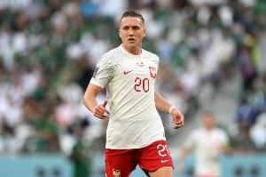 泽林斯基谈未来:国米有很多的比赛,我会为了自己的位置而战 泽林斯基谈未来:国米有很多的比赛,我会为了自己的位置而战