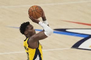 得分能力很强!马瑟林12中11高效砍31分&三分4中4 另有4板1助1断 得分能力很强!马瑟林12中11高效砍31分&三分4中4 另有4板1助1断