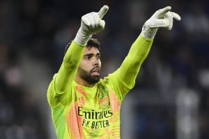 邮报盛赞拉亚:已成长为世界最佳门将之一,扑救和脚下技术均出色 邮报盛赞拉亚:已成长为世界最佳门将之一,扑救和脚下技术均出色