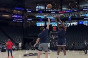 机器人般精准!快船官方晒小卡投篮训练视频:弹无虚发 机器人般精准!快船官方晒小卡投篮训练视频:弹无虚发