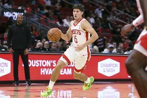 爆砍29+6+6!美记:谢泼德面对老鹰首发打出这种表现 预示着未来 爆砍29+6+6!美记:谢泼德面对老鹰首发打出这种表现 预示着未来