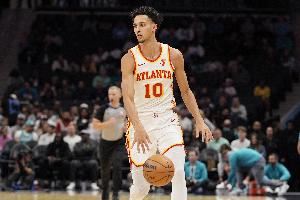 里萨谢:我喜欢快节奏比赛 打转换进攻是我风格一部分 里萨谢:我喜欢快节奏比赛 打转换进攻是我风格一部分