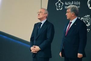 每体:拉波尔塔与纳赛尔和解,巴萨和皇马的关系可能变得更加紧张 每体:拉波尔塔与纳赛尔和解,巴萨和皇马的关系可能变得更加紧张