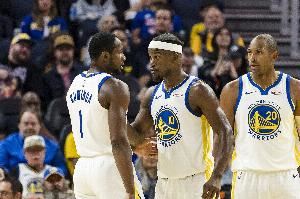 拉科布:勇士本赛季足以夺冠 关键在于这套最老阵容能否保持健康 拉科布:勇士本赛季足以夺冠 关键在于这套最老阵容能否保持健康