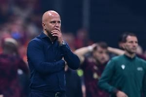 斯洛特:维尔茨本可能有六七次助攻,德布劳内刚来英超时也需适应 斯洛特:维尔茨本可能有六七次助攻,德布劳内刚来英超时也需适应