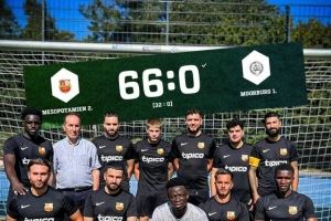 单场被灌66球!德国汉堡业余队主帅:首发剩7个,有人上班有人伤 单场被灌66球!德国汉堡业余队主帅:首发剩7个,有人上班有人伤