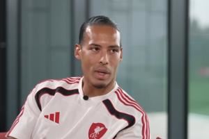 范迪克:双红会我们必须做好大战准备 唯一能做的是继续努力争胜 范迪克:双红会我们必须做好大战准备 唯一能做的是继续努力争胜