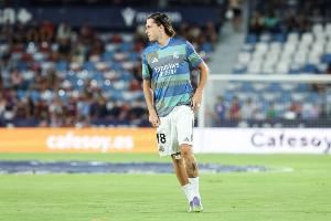 卡雷拉斯:更衣室团结一致是赢球关键 我能适应任何防守阵型 卡雷拉斯:更衣室团结一致是赢球关键 我能适应任何防守阵型