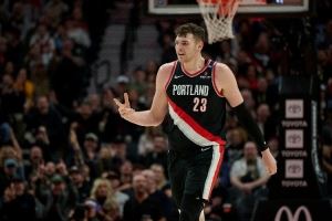 数据网站预测克林根新赛季数据:每36分钟12.8分13.8板2.8帽 数据网站预测克林根新赛季数据:每36分钟12.8分13.8板2.8帽